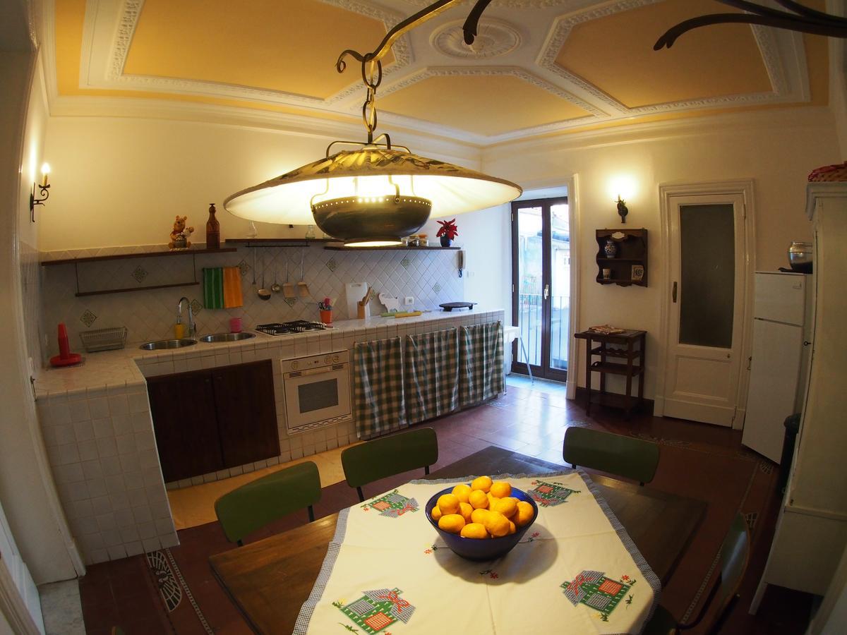 CASA FELICE nel centro storico, tra Etna e mare Appartamento Catania Esterno foto